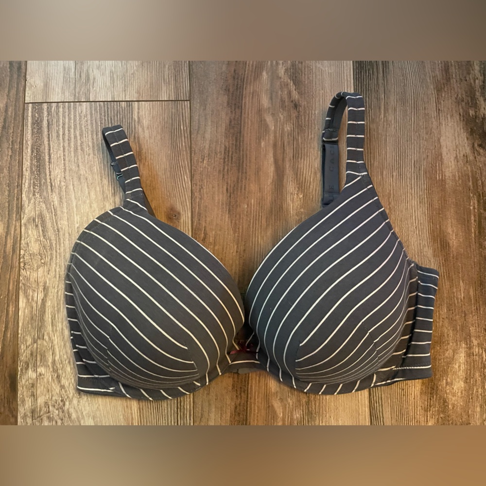Cacique by Lane Bryant boost plunge bra 38F